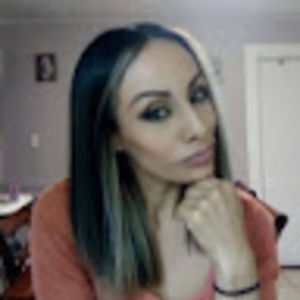 Meet your Posher, Daniela alejandra